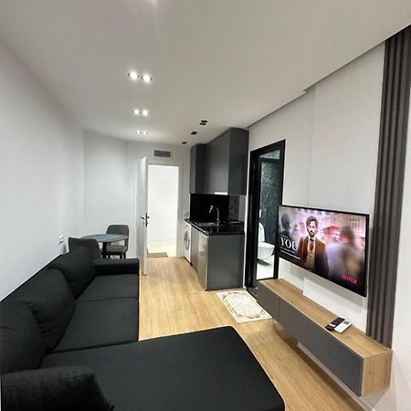 Cozystayapartments By Flow Τίρανα Εξωτερικό φωτογραφία